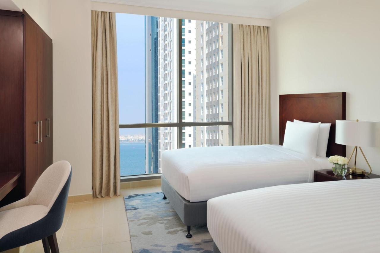 Marriott Executive Apartments Manama, Bahrain Exterior foto Guest room