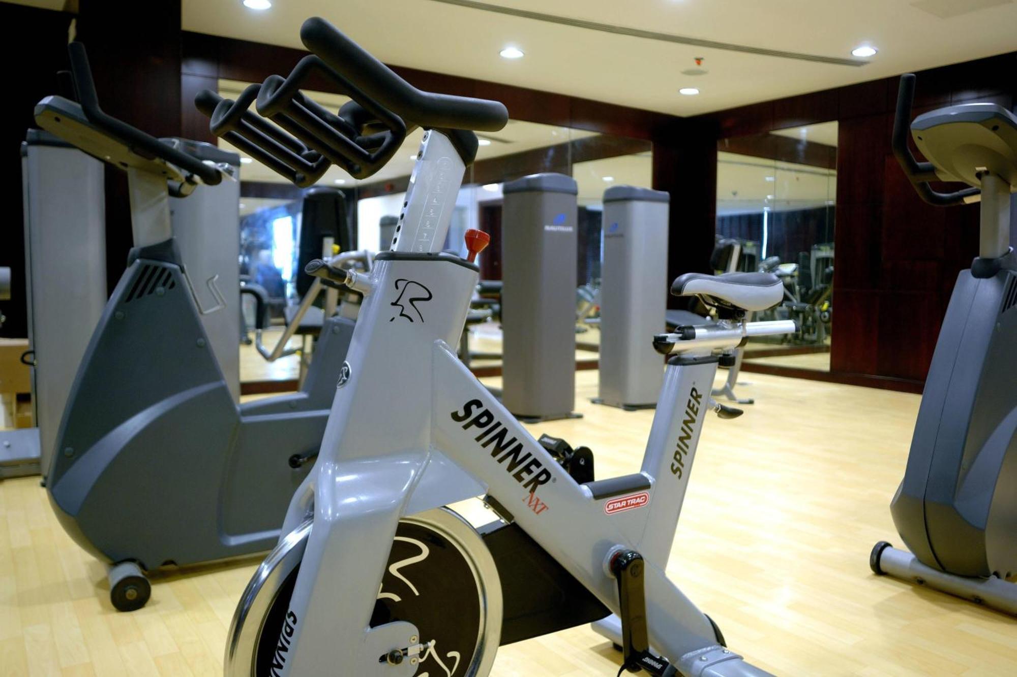Marriott Executive Apartments Manama, Bahrain Exterior foto A stationary bicycle
